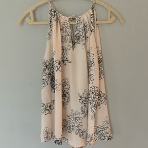 Francesca’s Women’s Detailed Sleeveless Blouse